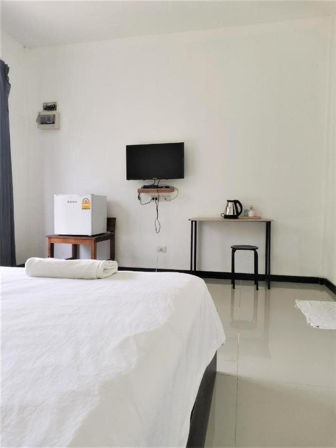 ホテル Natai House エクステリア 写真